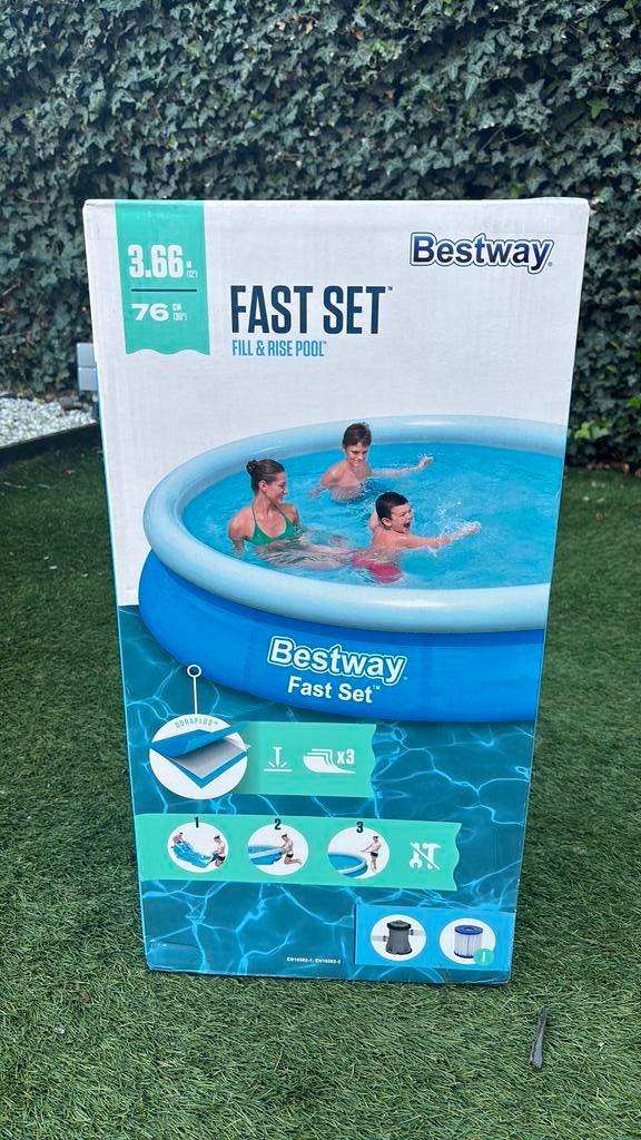 Nieuw zwembad bestway, Ophalen, Zo goed als nieuw