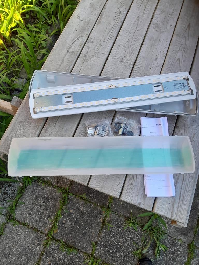 LED verlichting voor zolder of schuur, Huis en Inrichting, Ophalen, Nieuw, Kunststof, Modern