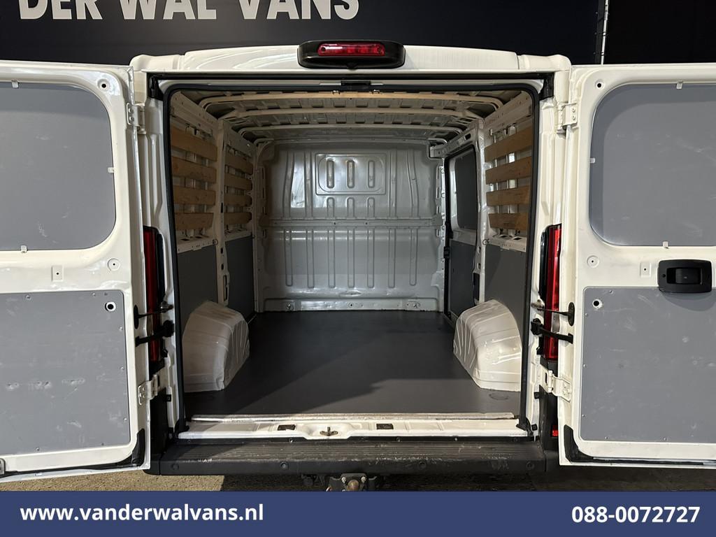 Peugeot Boxer 2.2 BlueHDi 120pk L1H1 Euro6 Airco | Camera |, Auto's, Voorwielaandrijving, Stof, Gebruikt, 4 cilinders