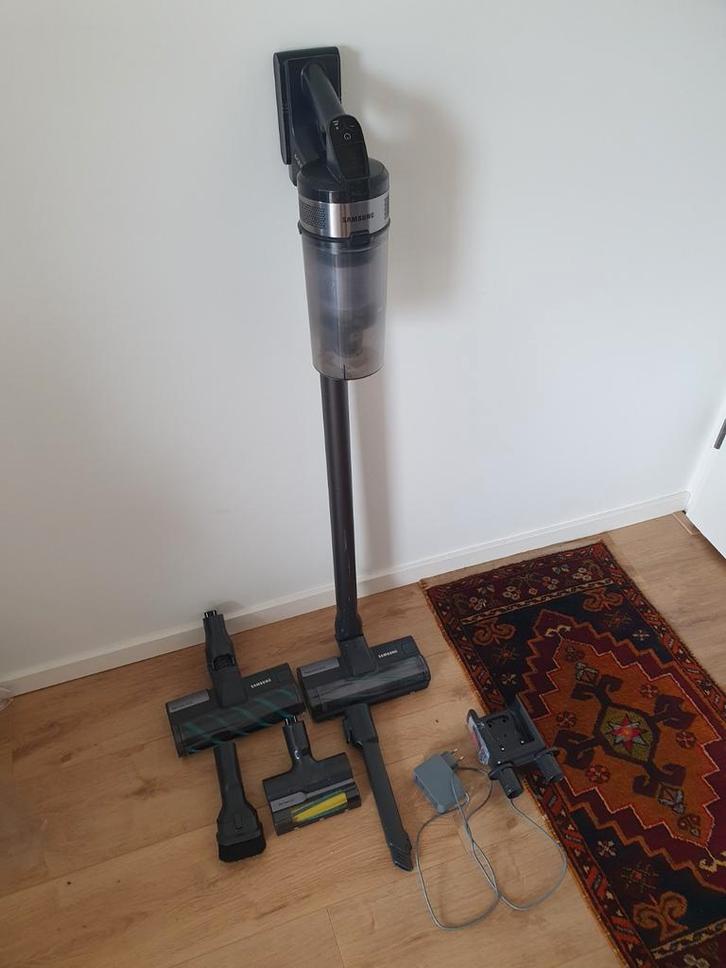 Samsung Jet 75e Complete draadloze stofzuiger, Witgoed en Apparatuur, Stofzuigers, Gebruikt, Stofzuiger, Reservoir, Ophalen of Verzenden