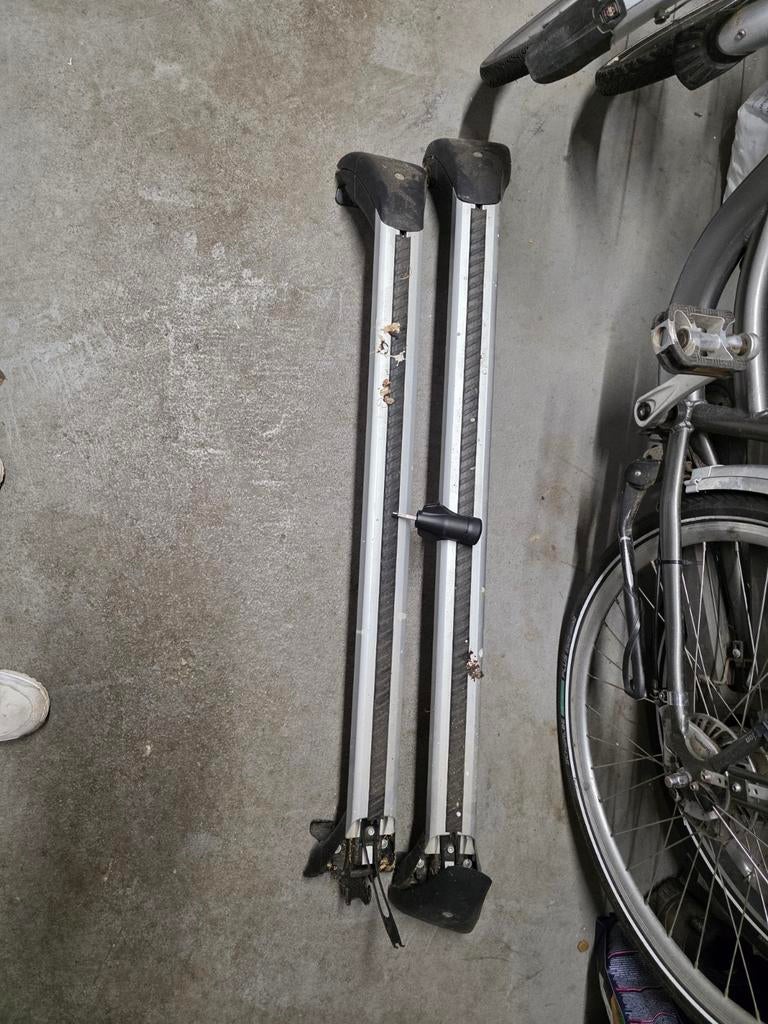 Dakdragers Volvo V40 bouwjaar 2010/2016, Auto diversen, Ophalen of Verzenden, Gebruikt