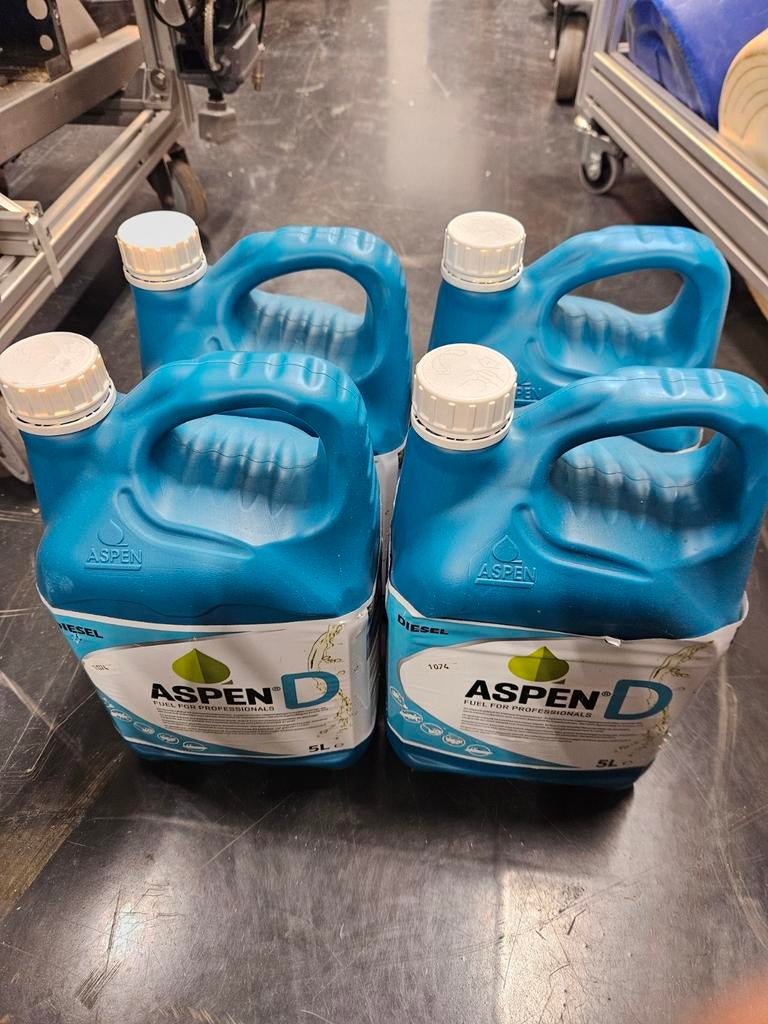 4 kannen Aspen, Ophalen of Verzenden