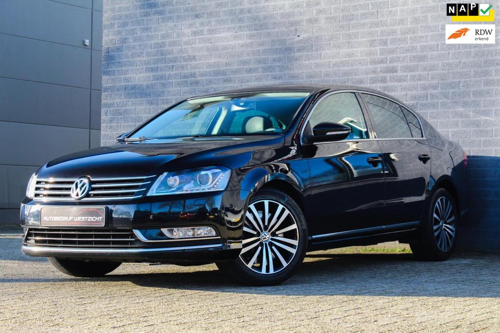Volkswagen Passat 3.6 V6 FSI 4Motion R-line 300pk, Leder R36, Auto's, Automaat, Euro 5, Gebruikt, Zwart