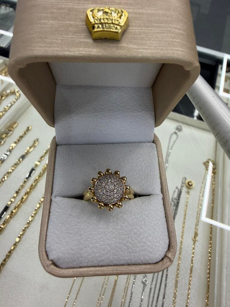 Gouden ring, Ophalen of Verzenden, Zo goed als nieuw, Goud, Dame