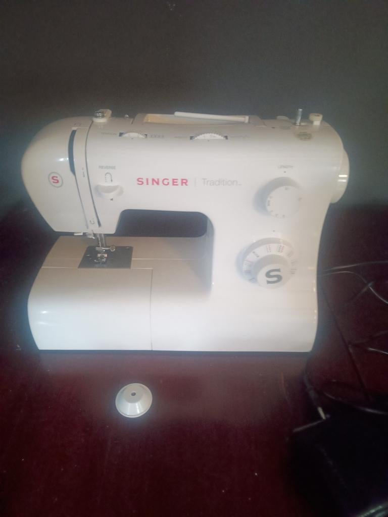 Singer Tradition 2250 Naaimachine, Ophalen of Verzenden