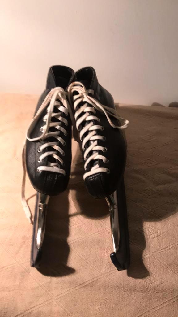 K125 Viking Halfhoge Noren maat 41 geslepen., Sport en Fitness, Schaatsen, Viking, Gebruikt, -, -