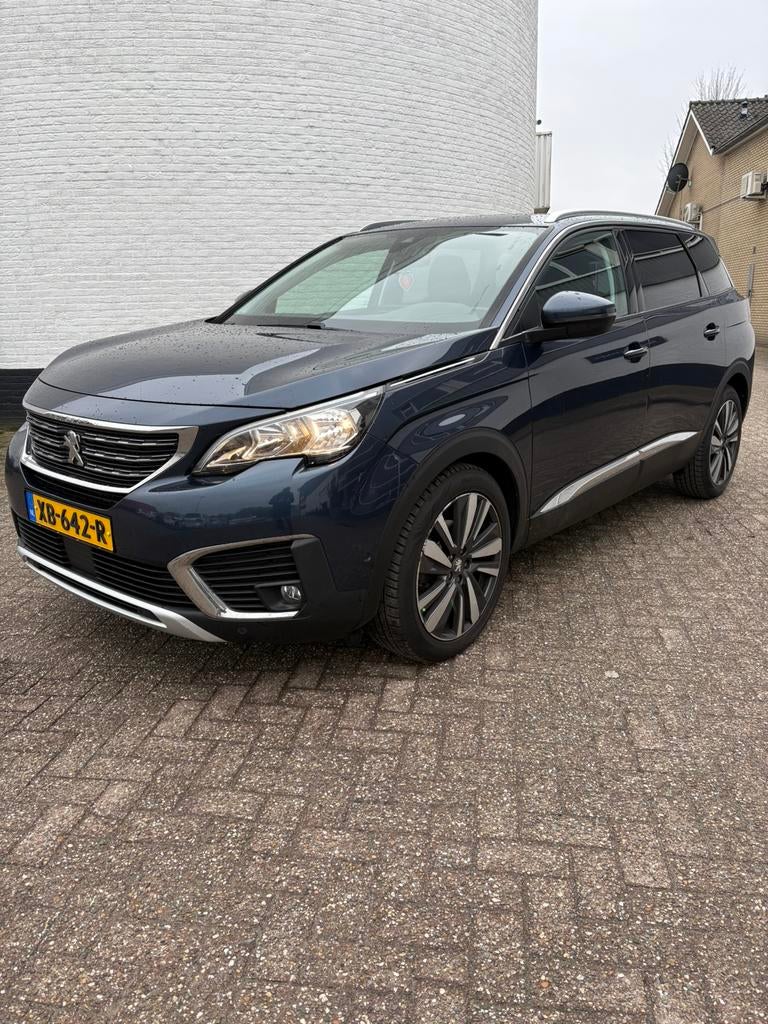 Peugeot 5008 1.2 Puretech 130pk  7 pers, Auto's, Peugeot, Bedrijf, ABS, Achteruitrijcamera, Adaptieve lichten, Airbags, Airconditioning
