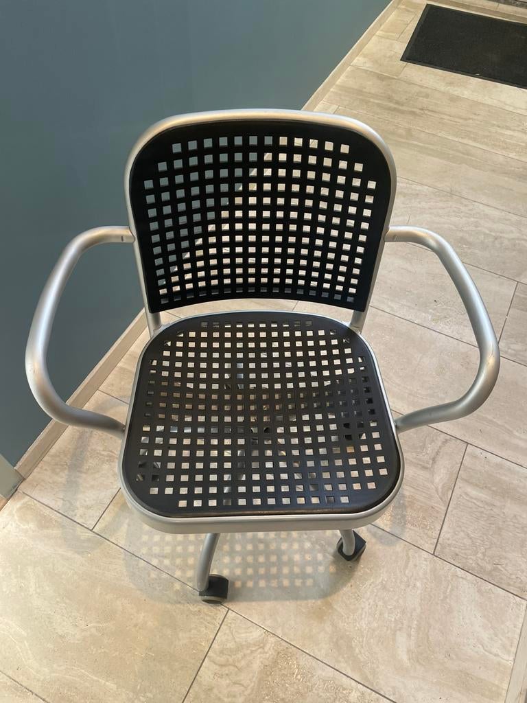 DePadova Silver bureaustoel, ontwerp Magistretti, Ophalen, Gebruikt, Zwart, Bureaustoel