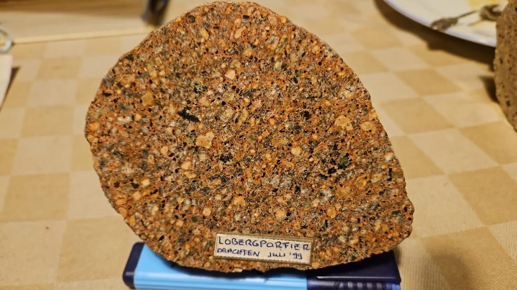 zwerfkei steen geslepen Loberg Porfier zeldzaam, Tuin en Terras, Grind, Keien en Split, Ophalen of Verzenden, Nieuw, Bruin, Overige typen