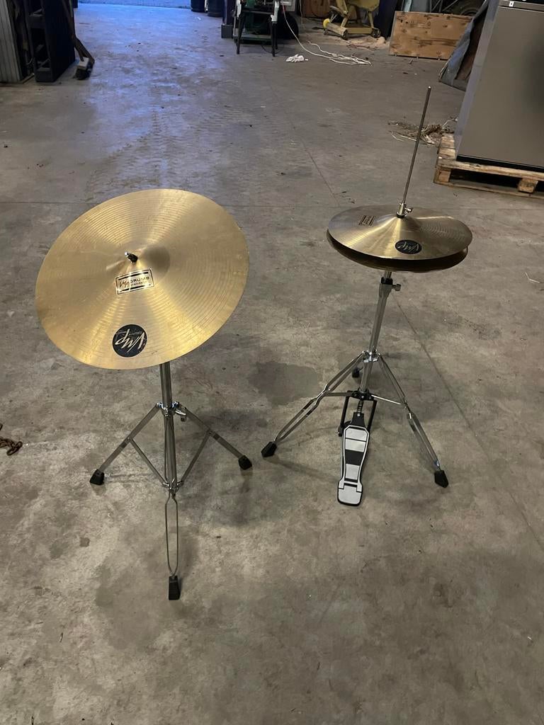 Drumstel bekkens met statieven - Zildjian & DMP, Muziek en Instrumenten, Drumstellen en Slagwerk, Ophalen, Gebruikt, Overige merken