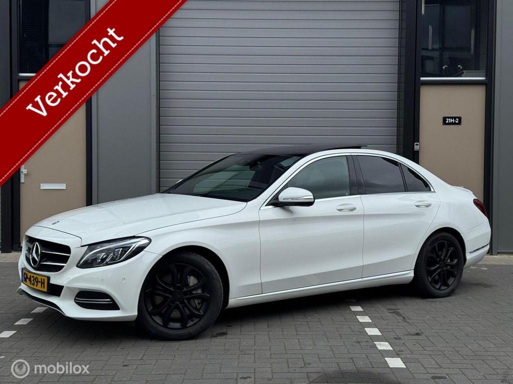 Mercedes C-klasse 350e Lease Edition / Pano / Burm / Cam /NL, Auto's, Automaat, Gebruikt, Wit, Bedrijf