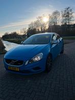 Volvo S60 R-Design T4F 1.6 132KW Powershift 2012 Blauw, Auto's, Volvo, 1596 cc, 1402 kg, Zwart, 4 cilinders