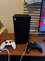 Xbox Series X - Krachtige Gaming Console, Spelcomputers en Games, Spelcomputers | Xbox Series X en S, Ophalen of Verzenden, Zo goed als nieuw
