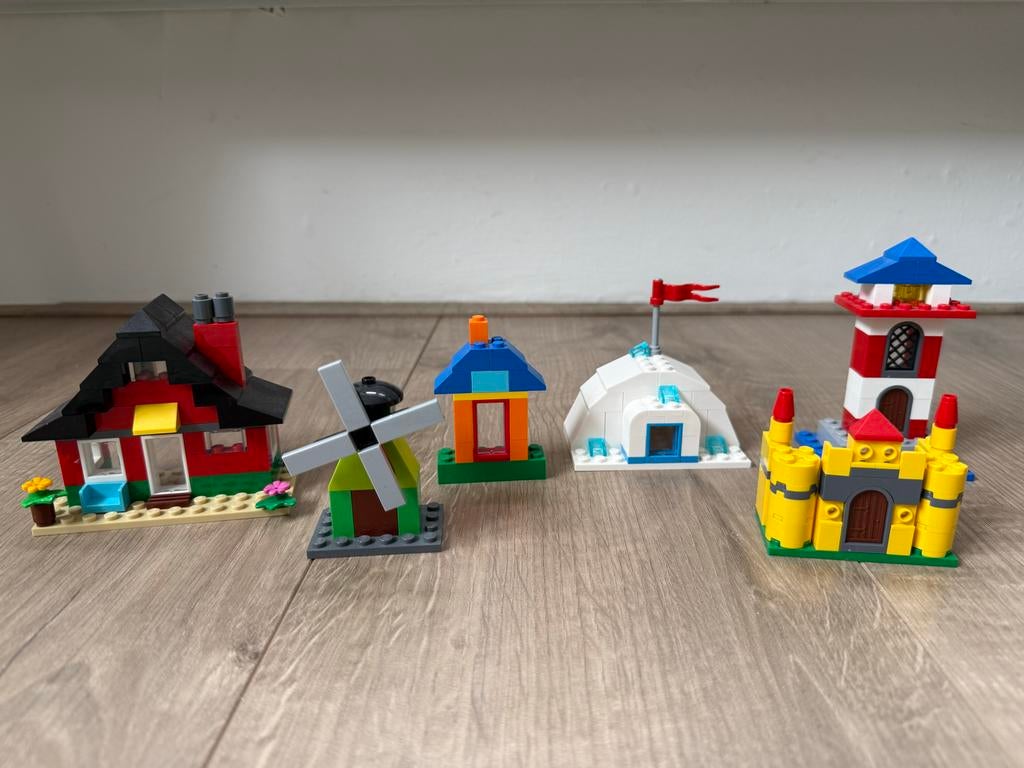 LEGO Classic 11008: Creatieve Huizen Set, Kinderen en Baby's, Speelgoed | Bouwstenen, Ophalen of Verzenden, Zo goed als nieuw