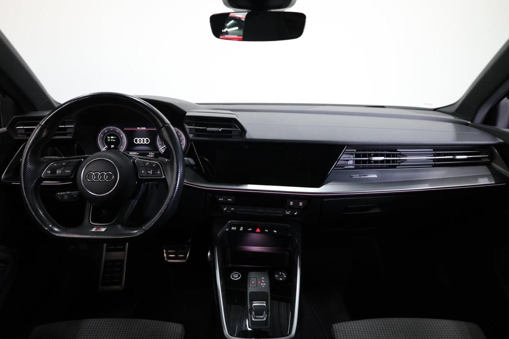 Audi A3 45 TFSIe S Edition 3x S-line LED/VIRTUAL/SFEER/PANO/, Auto's, Bluetooth, Gebruikt, Euro 6, 150 pk