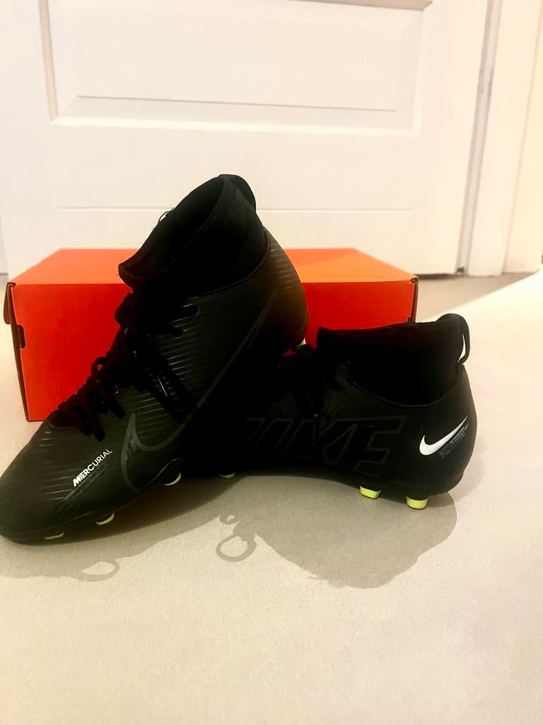 Nike Mercurial - maat 38 - zwart/geel, Schoenen, Ophalen of Verzenden, Zo goed als nieuw, Maat S