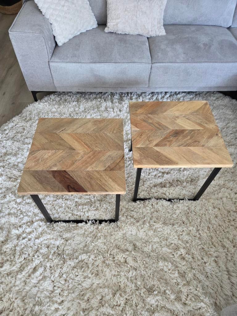 Set van 2 bijzettafeltjes met visgraatpatroon van Loods 5, Huis en Inrichting, Tafels | Salontafels, Minder dan 50 cm, Modern, Industrieel