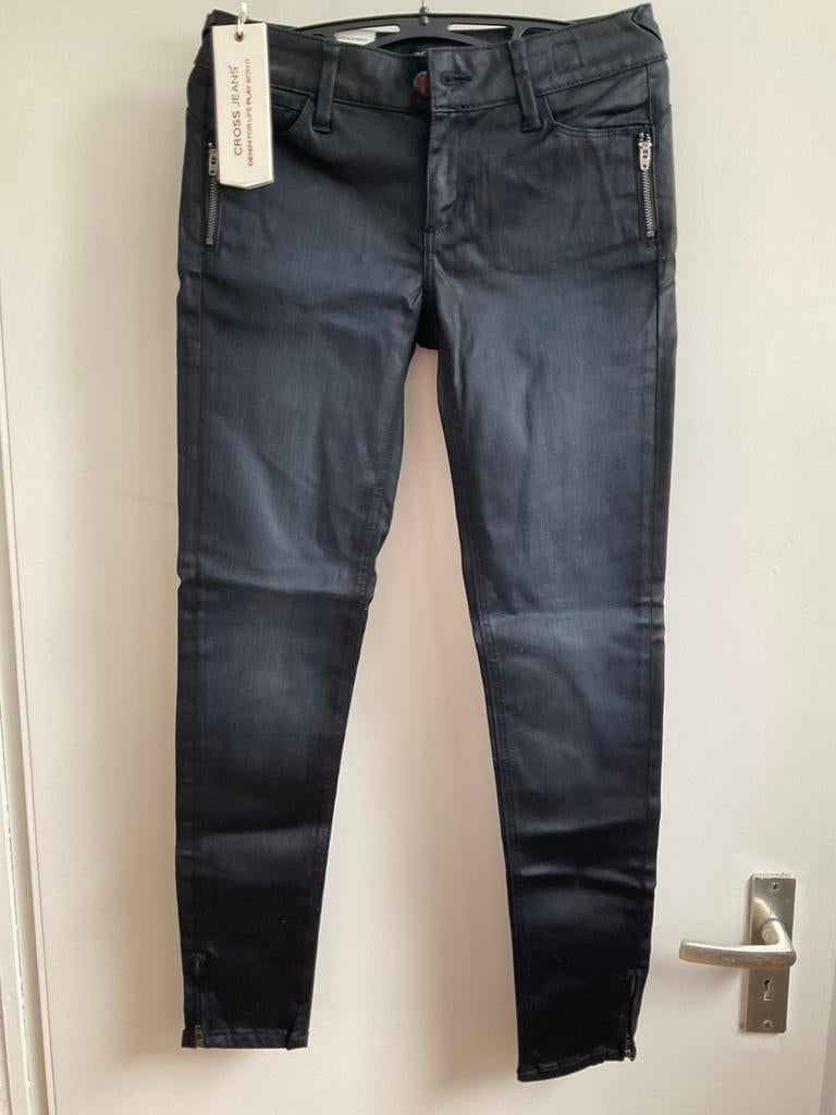 Nieuwe Cross jeans, maat 28, Kleding | Dames, Ophalen of Verzenden, Nieuw, W28 - W29 (confectie 36)