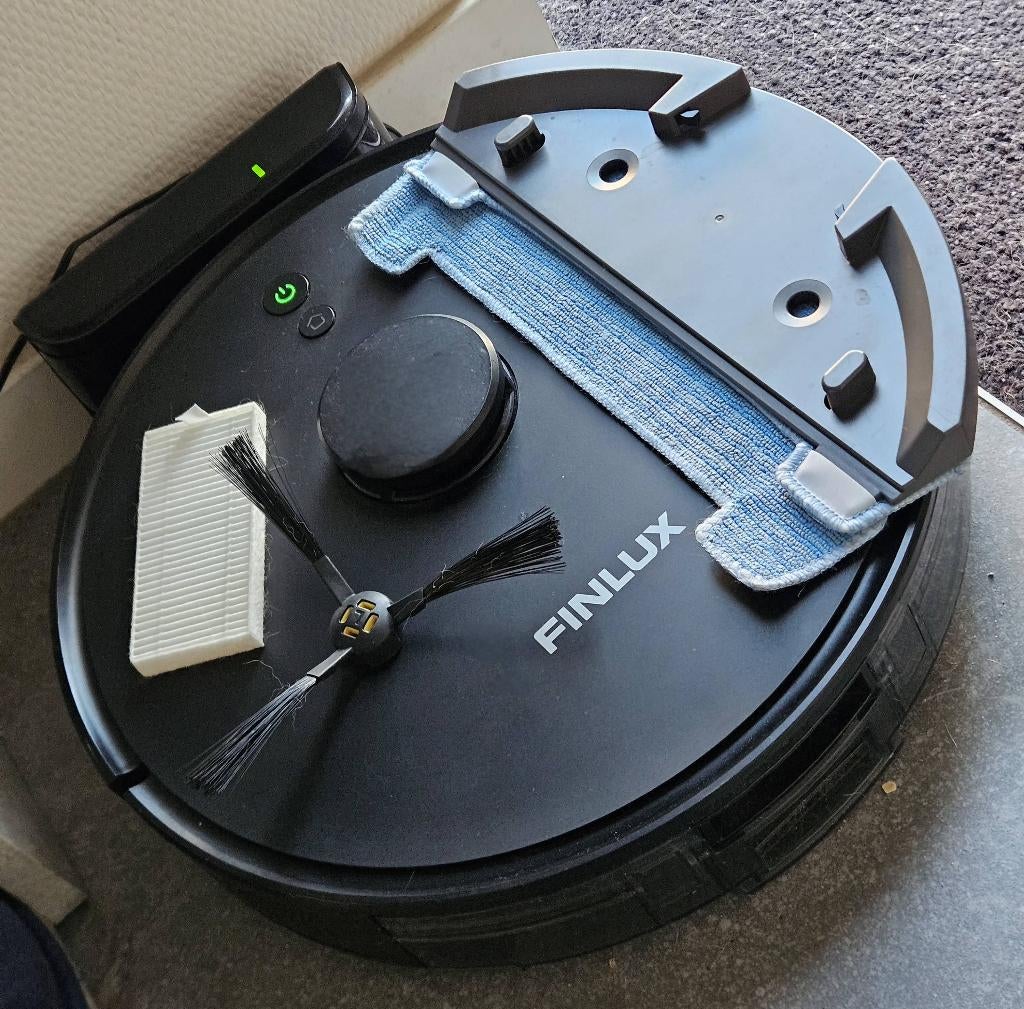 Cleaning Robot, Ophalen