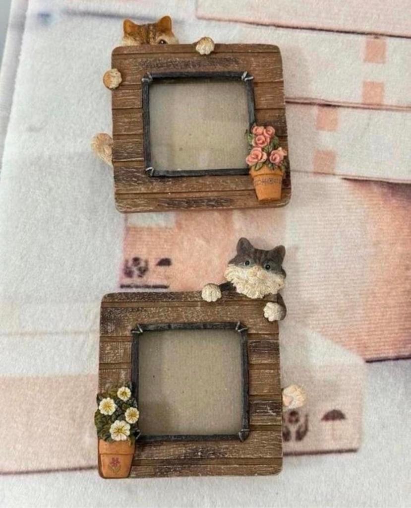 Vintage 2 schattige fotolijstjes met poes kat fotolijst 3D, Ophalen of Verzenden, Zo goed als nieuw, H, H