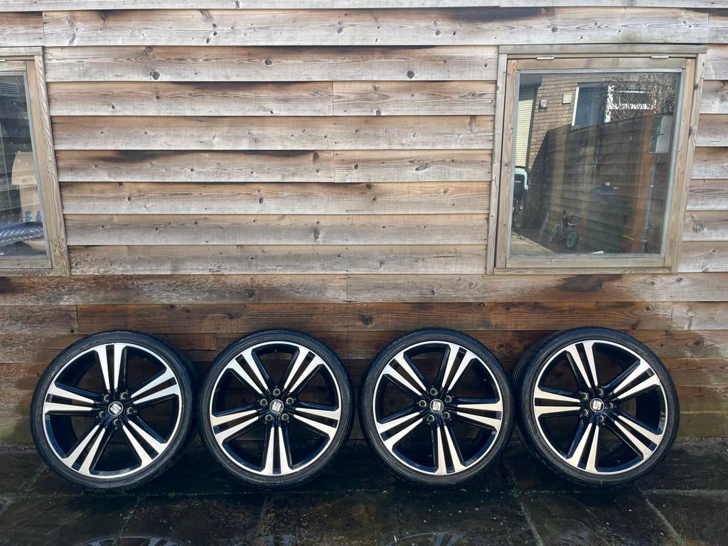 [6mm] Orig. Seat Leon Cupra 19” Velgen - Hankook 2024 Banden, Auto-onderdelen, Banden en Velgen, Banden en Velgen, 235 mm, Zomerbanden