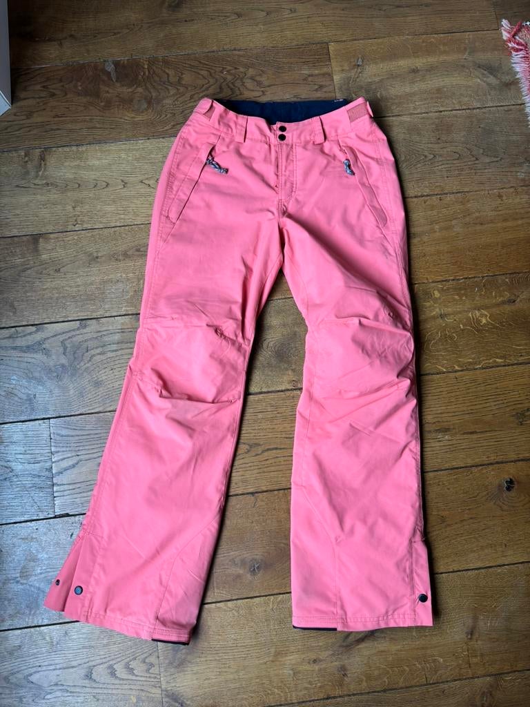 Leuke skibroek van oneill maat m, Kleding | Dames, Wintersportkleding, Ophalen of Verzenden, Zo goed als nieuw, Broek