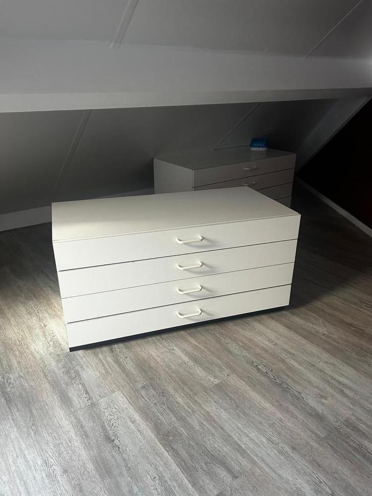 Ladekast voor tekeningen of onder schuin dak,, Huis en Inrichting, Kasten | Kledingkasten, Gebruikt, Minder dan 100 cm, 50 tot 100 cm
