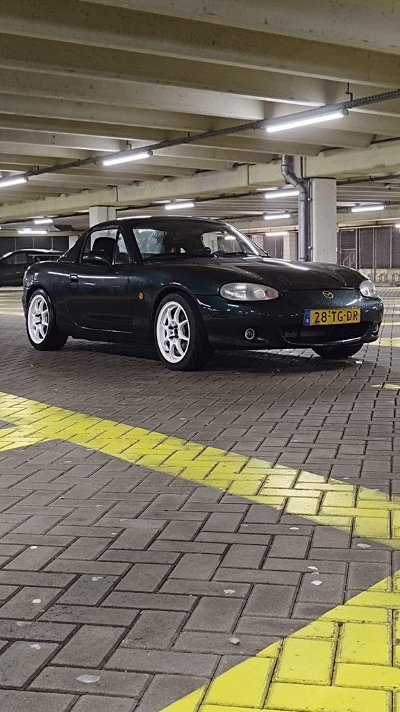 Mazda MX-5 1.8 I 1999 Groen, Auto's, Mazda, Particulier, MX-5, Benzine, Cabriolet, Handgeschakeld, Geïmporteerd, Groen, Achterwielaandrijving