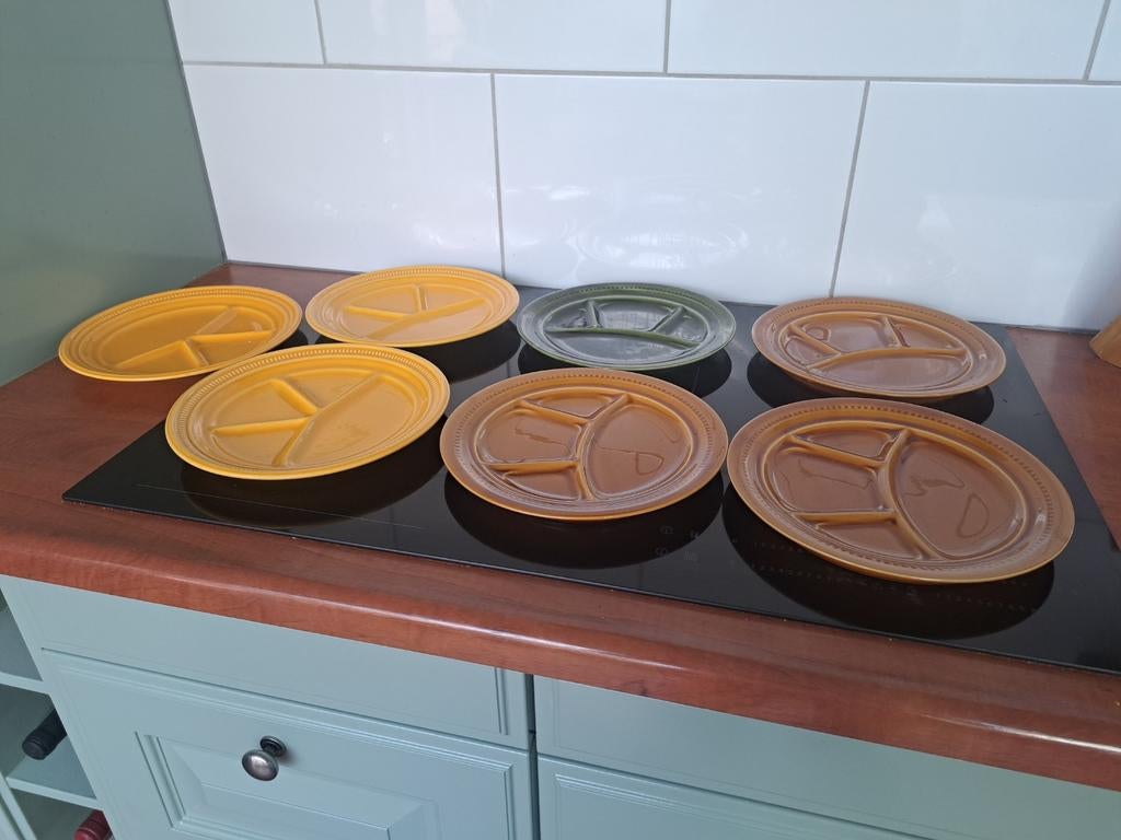 7 fondue/BBQ borden in verschillende kleuren, Ophalen of Verzenden