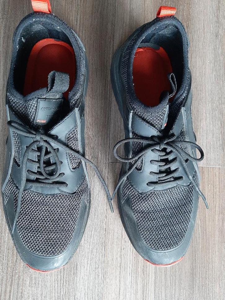 Leuke heren schoenen (maat 44), Kleding | Heren, Schoenen, Zo goed als nieuw, Veterschoenen, Zwart, Ophalen of Verzenden