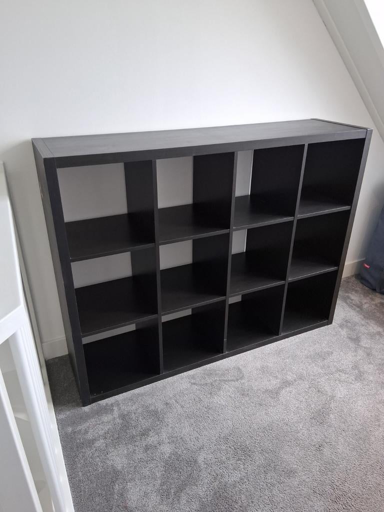 IKEA open kast 112x146x39 cm - lichte beschadiging, Ophalen