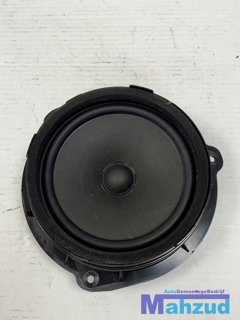 AUDI A3 8V Links rechts Achter speaker 2011-2018, Gebruikt, AUDI AG, Auto-Union-Strasse 1
85045  Ingolstadt, DE, Kundenbetreuung@audi.de