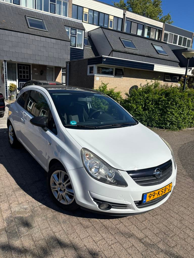 Opel Corsa met Nap! inruil mogelijk Dealer onderhouden!, Stof, Zwart, Wit, 1364 cc