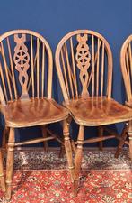 Set van 2 landelijke Engelse houten wheelchair stoelen, Huis en Inrichting, Stoelen, Twee, Bruin, Vintage, Ophalen of Verzenden