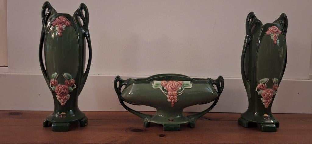 Art Nouveau Jugendstil - Eichwald Majolica Kaststel / Vazen, Ophalen of Verzenden