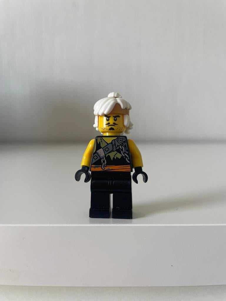 Lego Ninjago Sensei Wu Hunted, Ophalen, Zo goed als nieuw, Lego