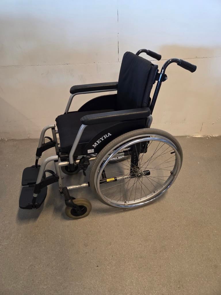 Rolstoel opklapbaar zitbreedte 40 cm., Ophalen, Gebruikt, Duwrolstoel