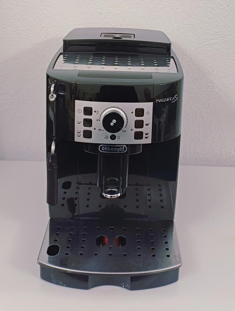 DeLonghi - Magnifica - Espressomachine, 10 kopjes of meer, Koffiemachine, Ophalen of Verzenden, Zo goed als nieuw