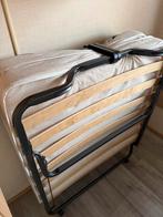 Stevig opklapbaar logeerbed met matras, Eenpersoons, Zwart, Ophalen of Verzenden, Zo goed als nieuw