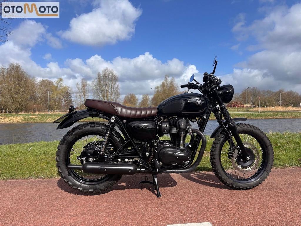 KAWASAKI W800 BLACK EDITION (bj 2015), 2 cilinders, Bedrijf, Onbekend, KAWASAKI
