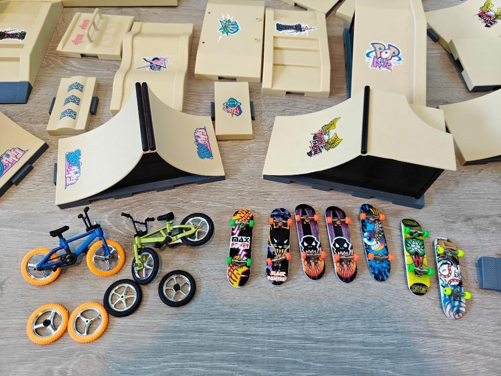 Grote set vinger skatebaan, Ophalen, Gebruikt