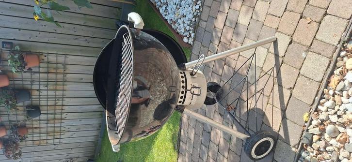 Complete Weber BBQ Set voor 50 euro., Tuin en Terras, Houtskoolbarbecues, Zo goed als nieuw, Ophalen