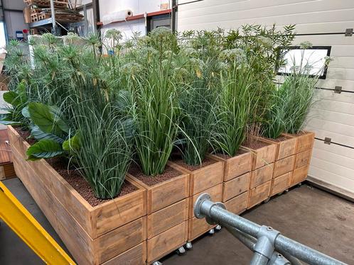 Kunstplanten in steigerhouten plantenbak 7 stuks, Tuin en Terras, Bloembakken en Plantenbakken, Zo goed als nieuw, Hout, Binnen