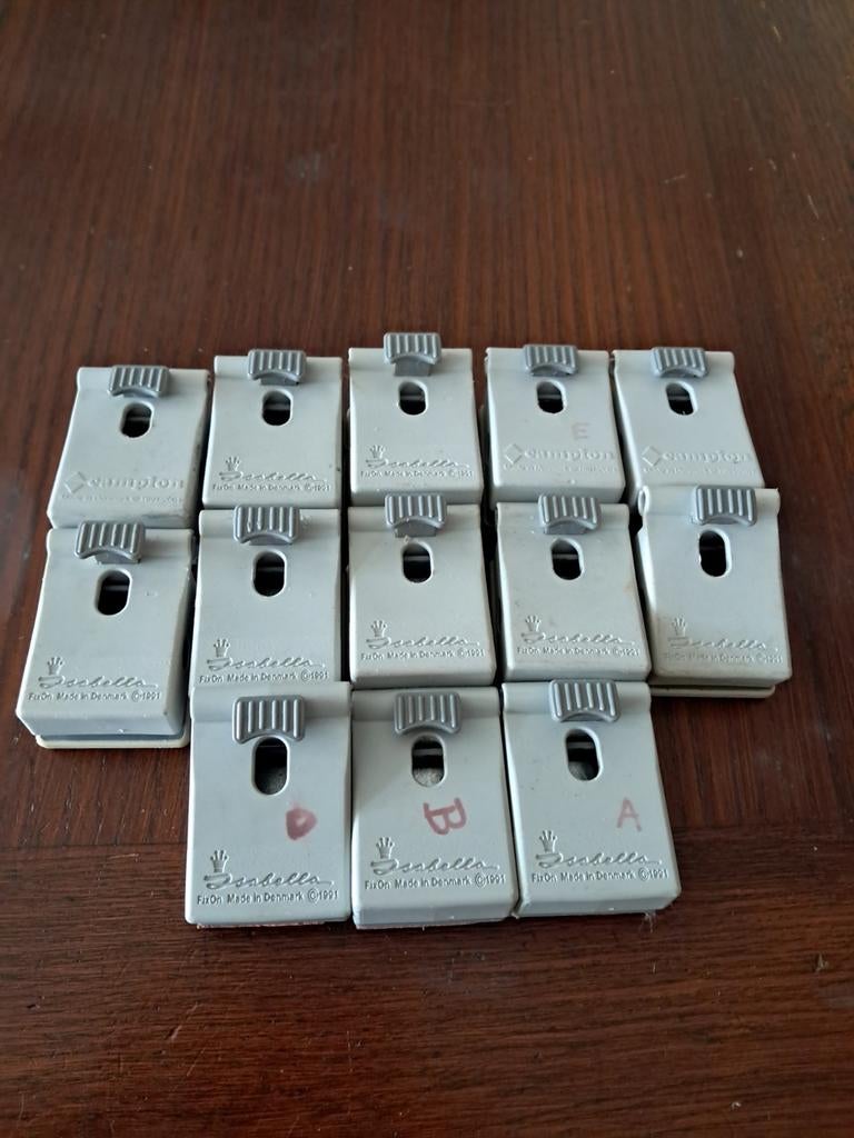 Isabella FixOn1 blokjes en SHS voortentclips, Ophalen of Verzenden