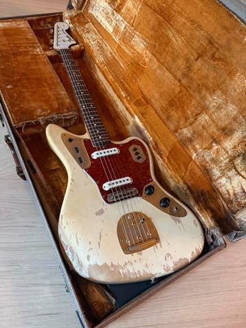 Zeldzame 1964 Fender Jaguar Olympic White/Golden Hardware beschikbaar voor biedingen