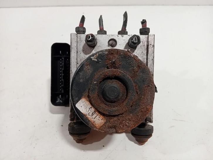 Abs pomp Suzuki Swift, Auto-onderdelen, Remmen en Aandrijving, Suzuki, Gebruikt, Herkomst onderdeel bekend, 12 maanden garantie