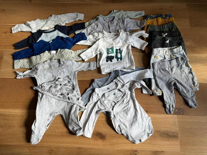 Groot pakket babykleding mt 56 + accessoires, Kinderen en Baby's, Babykleding | Baby-kledingpakketten, Zo goed als nieuw, Maat 56