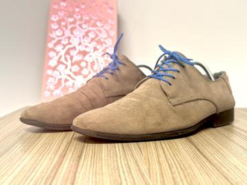 Italiaans Model Suede Veterschoenen (Maat 41) beschikbaar voor biedingen