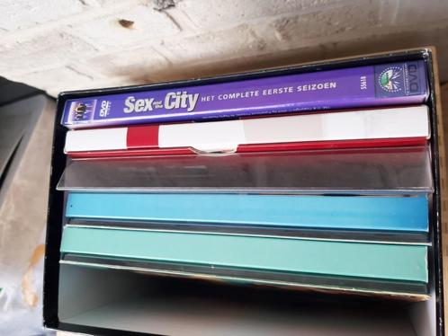 Sex and the City is gebaseerd op de spannende bestseller, Cd's en Dvd's, Dvd's | Tv en Series, Gebruikt, Komedie, Boxset, Vanaf 12 jaar