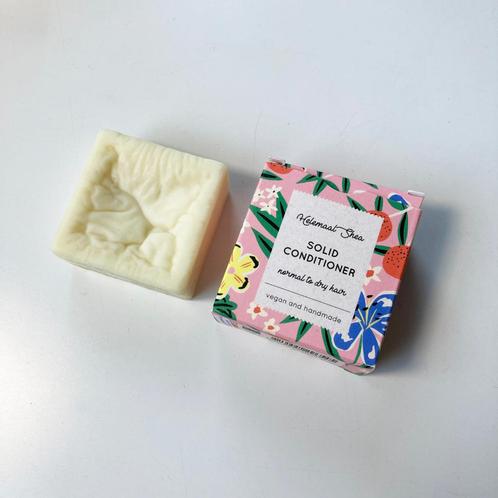 Solid conditioner Helemaal Shea, rozen / bloemen geur, Sieraden, Tassen en Uiterlijk, Uiterlijk | Haarverzorging, Gebruikt, Shampoo of Conditioner